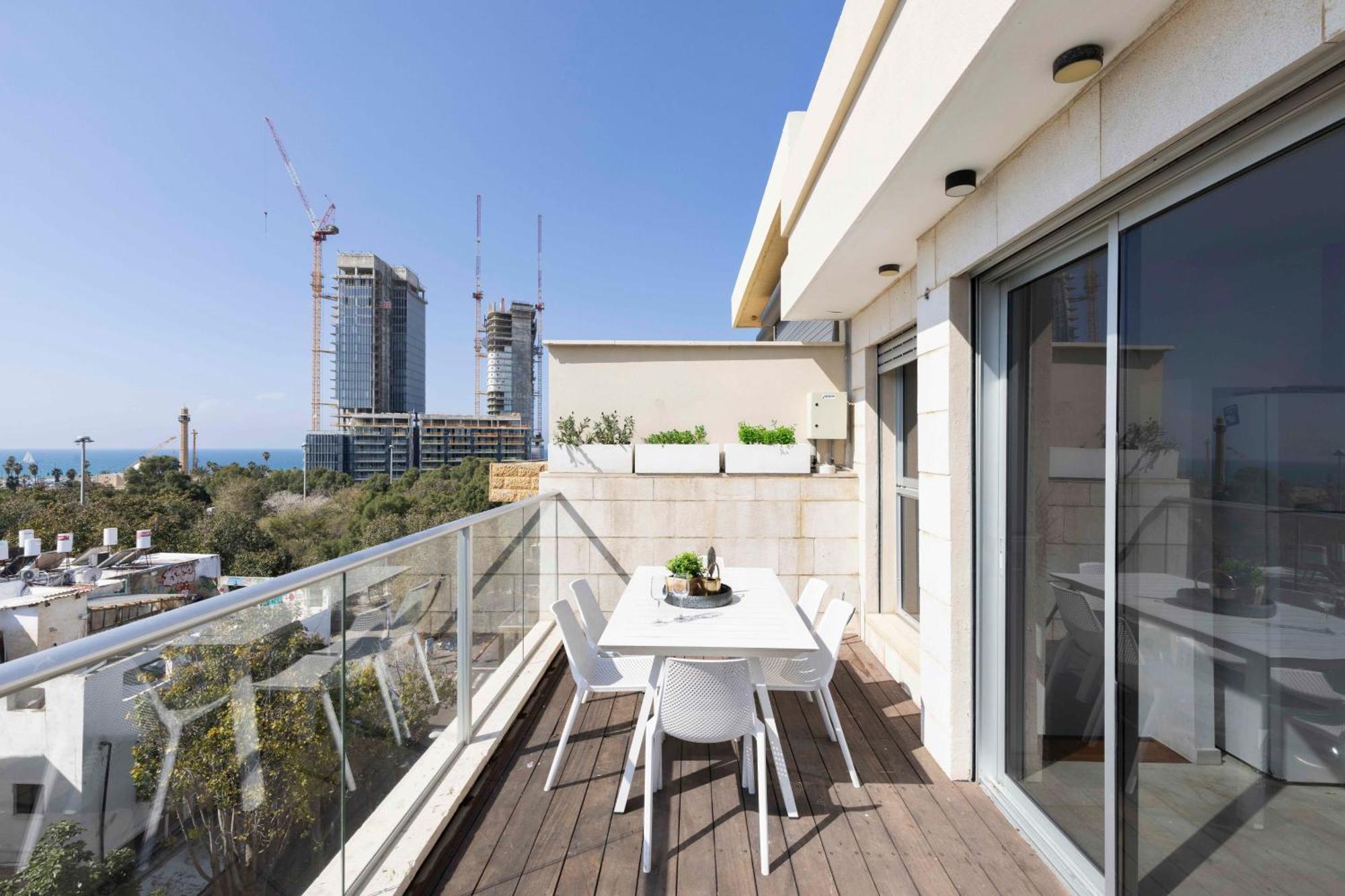 The Beach Life Complex - By Localz Group เทลอาวีฟ ภายนอก รูปภาพ