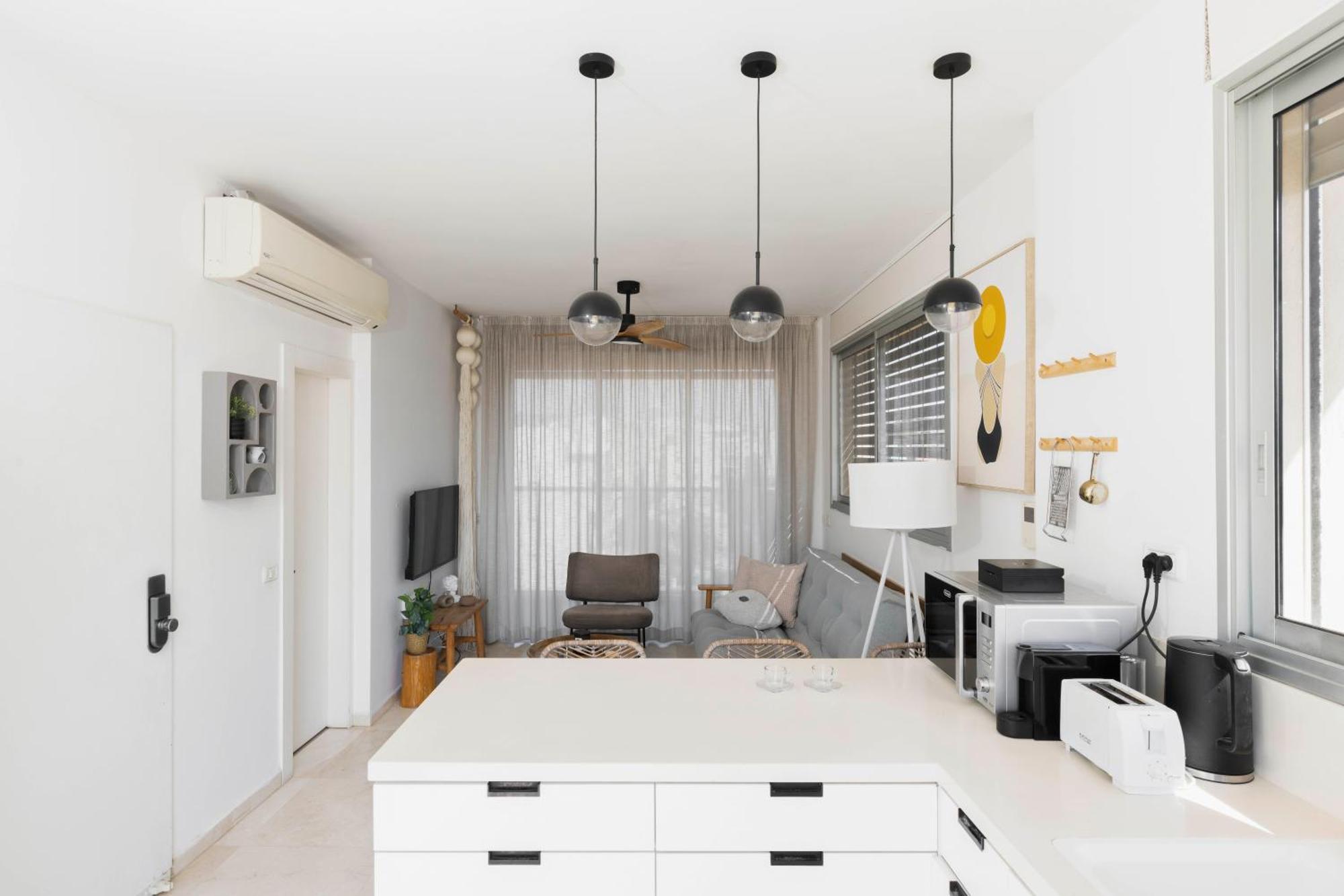 The Beach Life Complex - By Localz Group เทลอาวีฟ ภายนอก รูปภาพ
