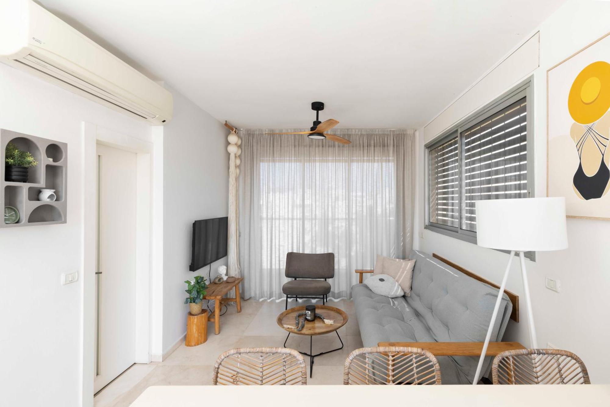 The Beach Life Complex - By Localz Group เทลอาวีฟ ภายนอก รูปภาพ